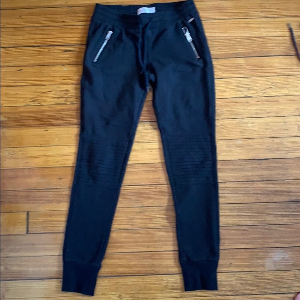 NOT FOR SALE - Picture 2 of 8